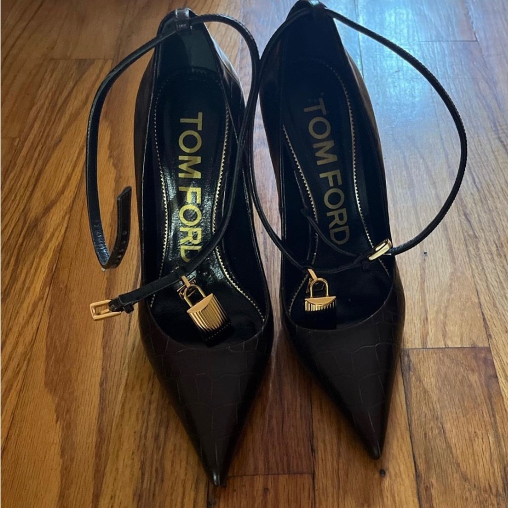 Tom Ford Brown crocodile leather heels
